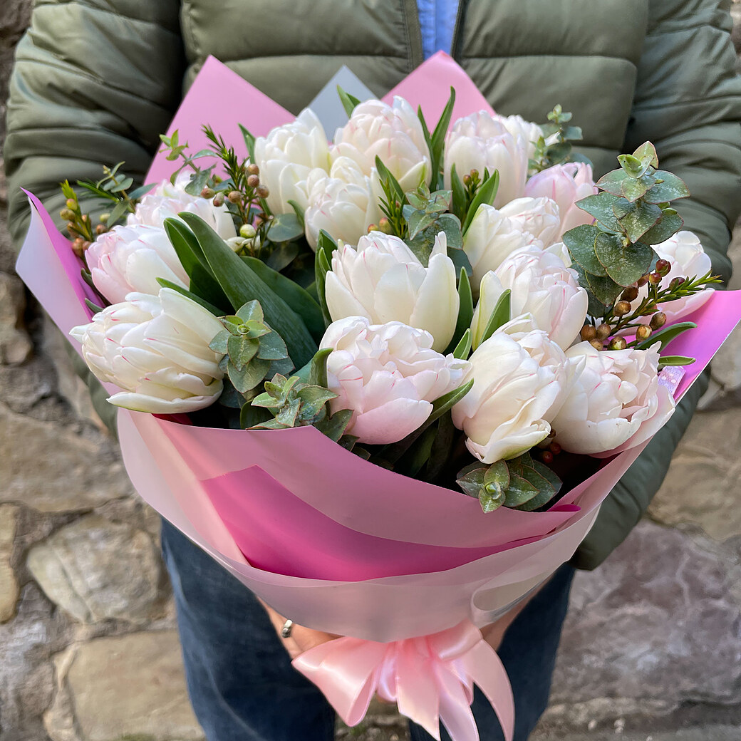 Tulips bouquet Foxtrot