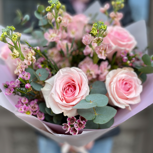 Pavasara ziedu pu&scaron;ķis