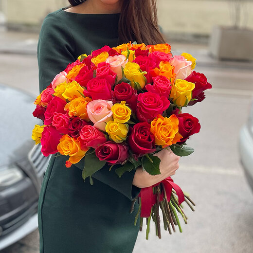 51 roze dažādās krāsās