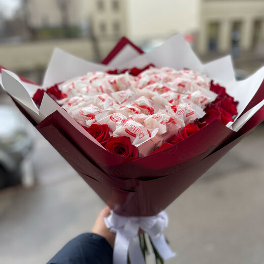 Rozu sirds ar Raffaello