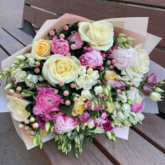 Ziedu pu&scaron;ķis Romantiskais pavasaris