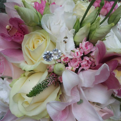 Bridal bouquet by Rīgas Ziedi florists